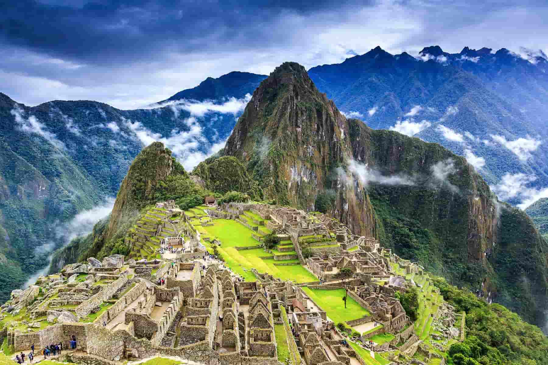 Tàn tích Inca cổ xưa Machu Picchu