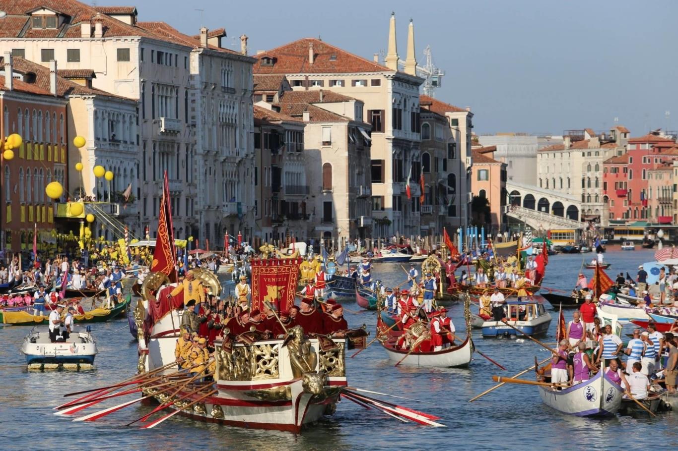 Lễ hội đua thuyền ở Venice